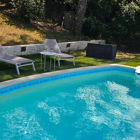 With Private Pool, 3 Bedrooms On 3000 M2 Villa Anduze