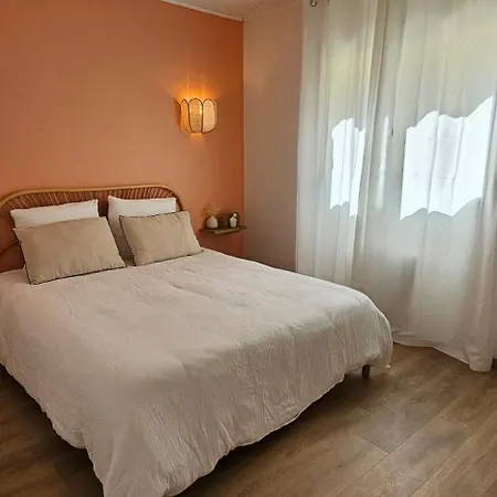 Villa With Private Pool, 3 Bedrooms On 3000 M2 Anduze