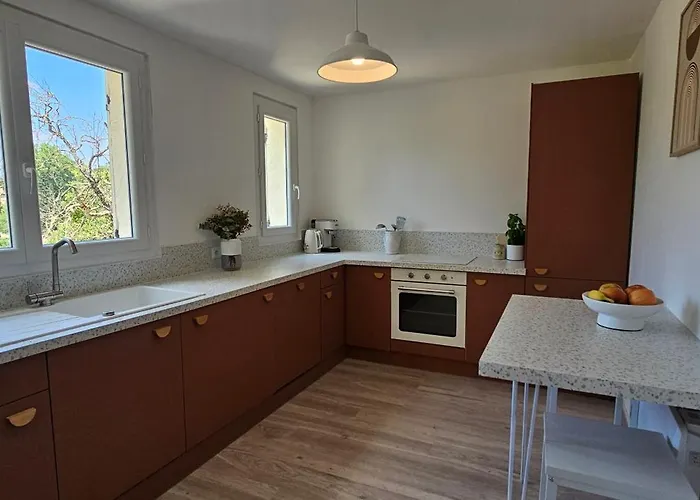 Villa With Private Pool, 3 Bedrooms On 3000 M2 *