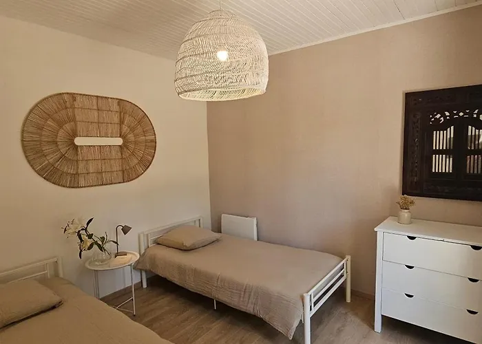 Villa With Private Pool, 3 Bedrooms On 3000 M2